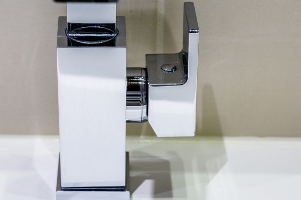 Cost of Faucet Knob Replacement in Parker