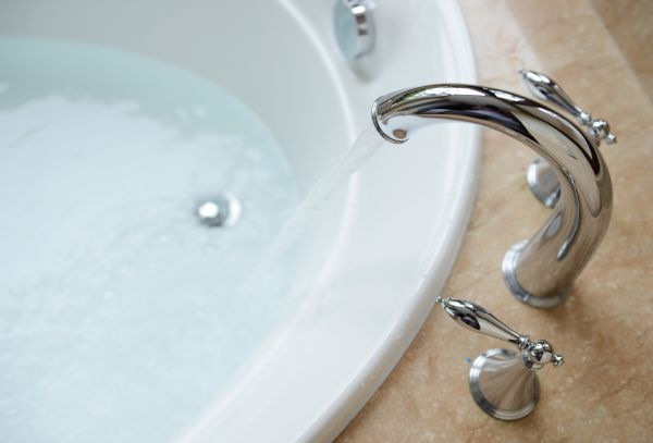 Cost of Tub Faucet Replacement in Parker